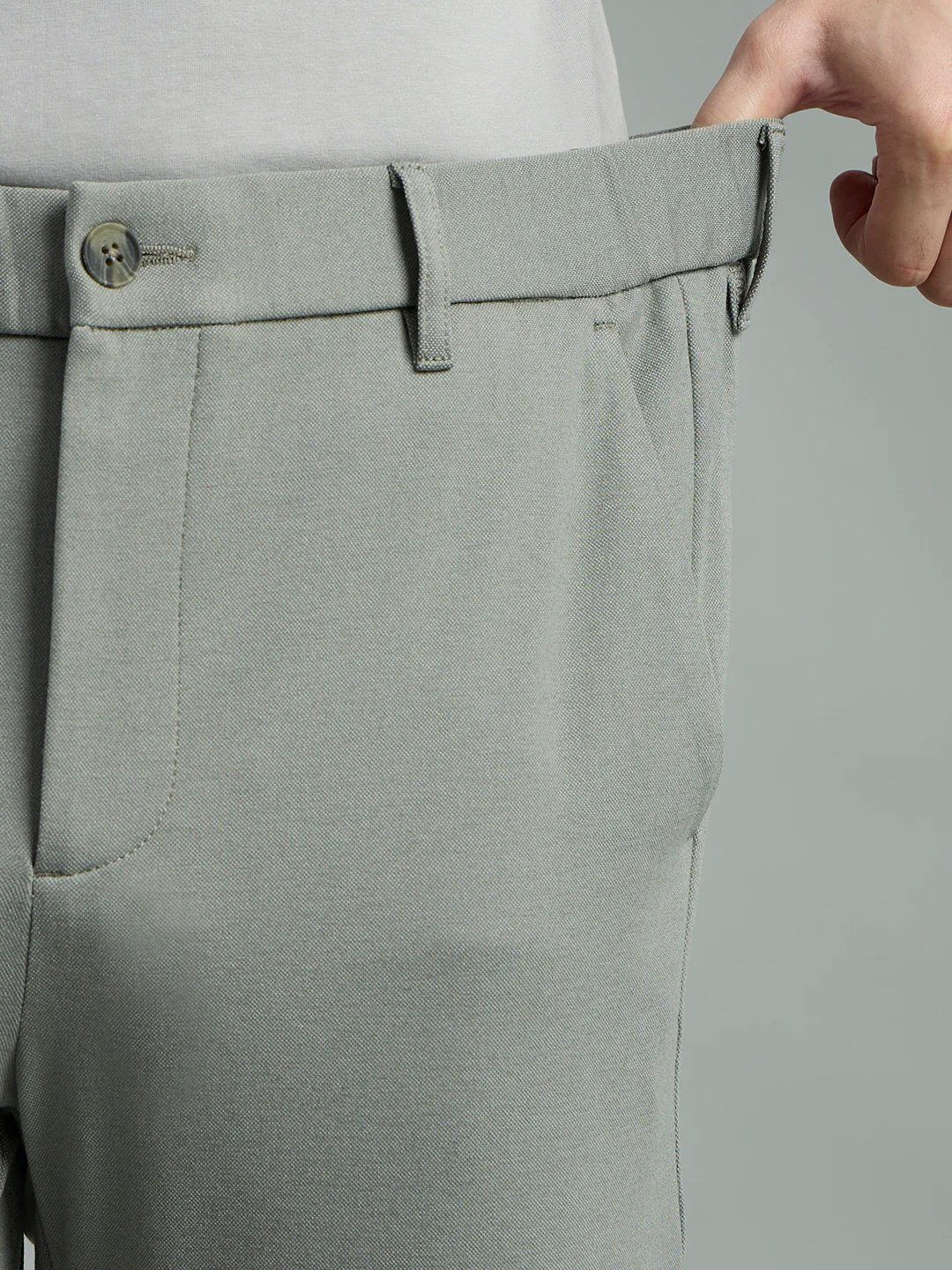 Stretchable Knit Stride Trousers - Image 15