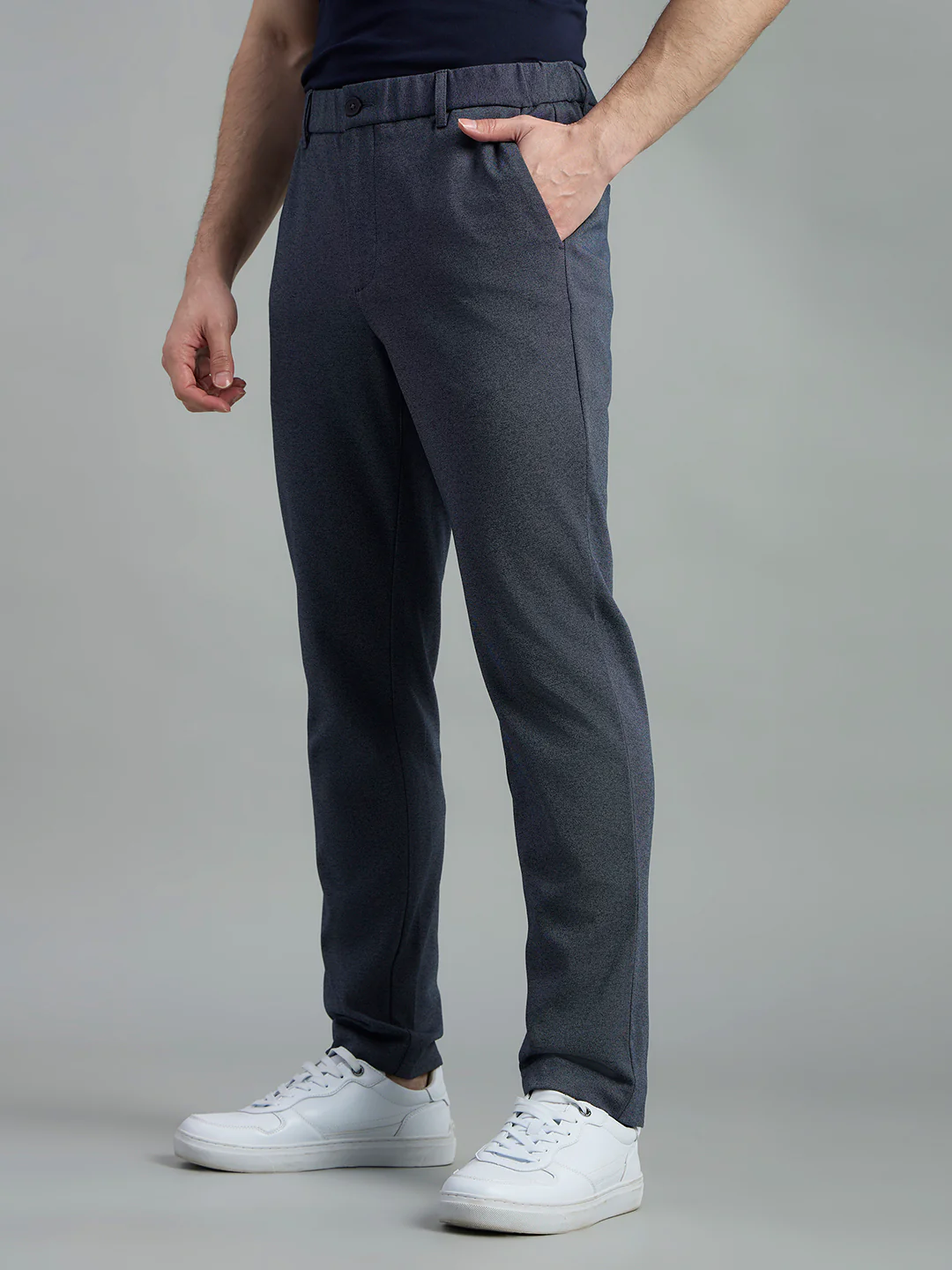 Stretchable Knit Stride Trousers - Image 4
