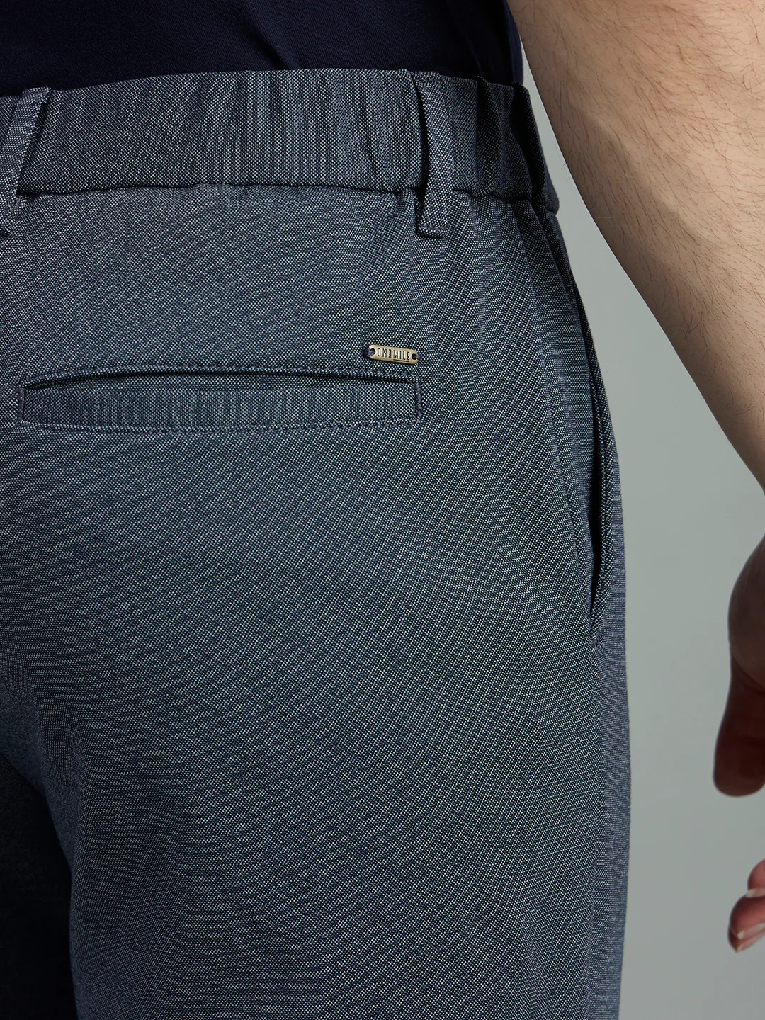 Stretchable Knit Stride Trousers - Image 7